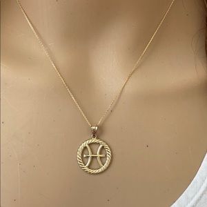 10k Solid Gold Pisces Zodiac Sign pendant Necklace